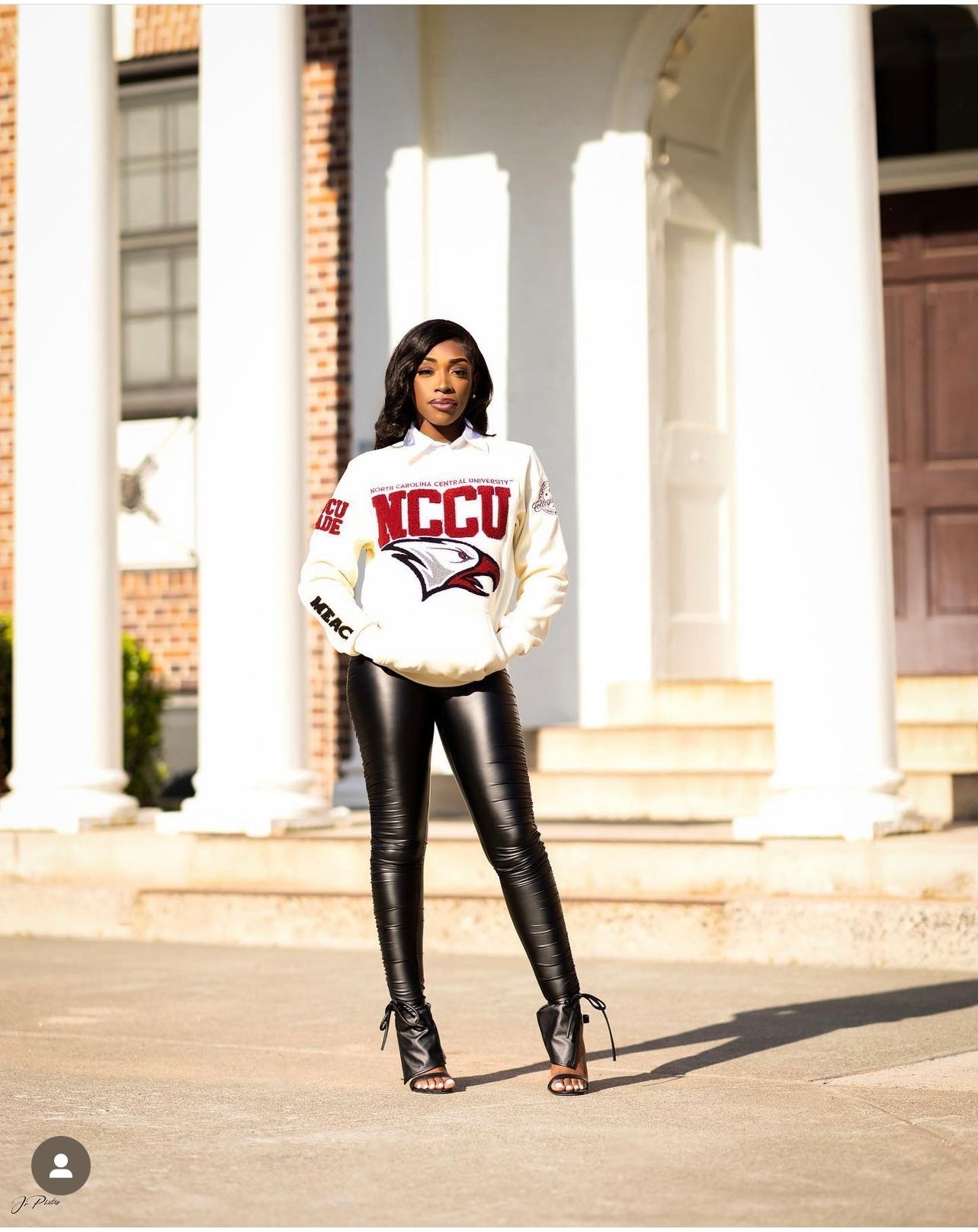 NCCU | CREAM 23 ARCH (Chenille )  UNISEX SWEATSHIRT (aja)