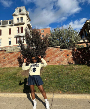 HOWARD | BISON Chenille Cream | Unisex Sweatshirt  (a**