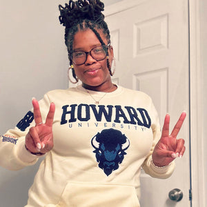 HOWARD | BISON Chenille Cream | Unisex Sweatshirt  (a**