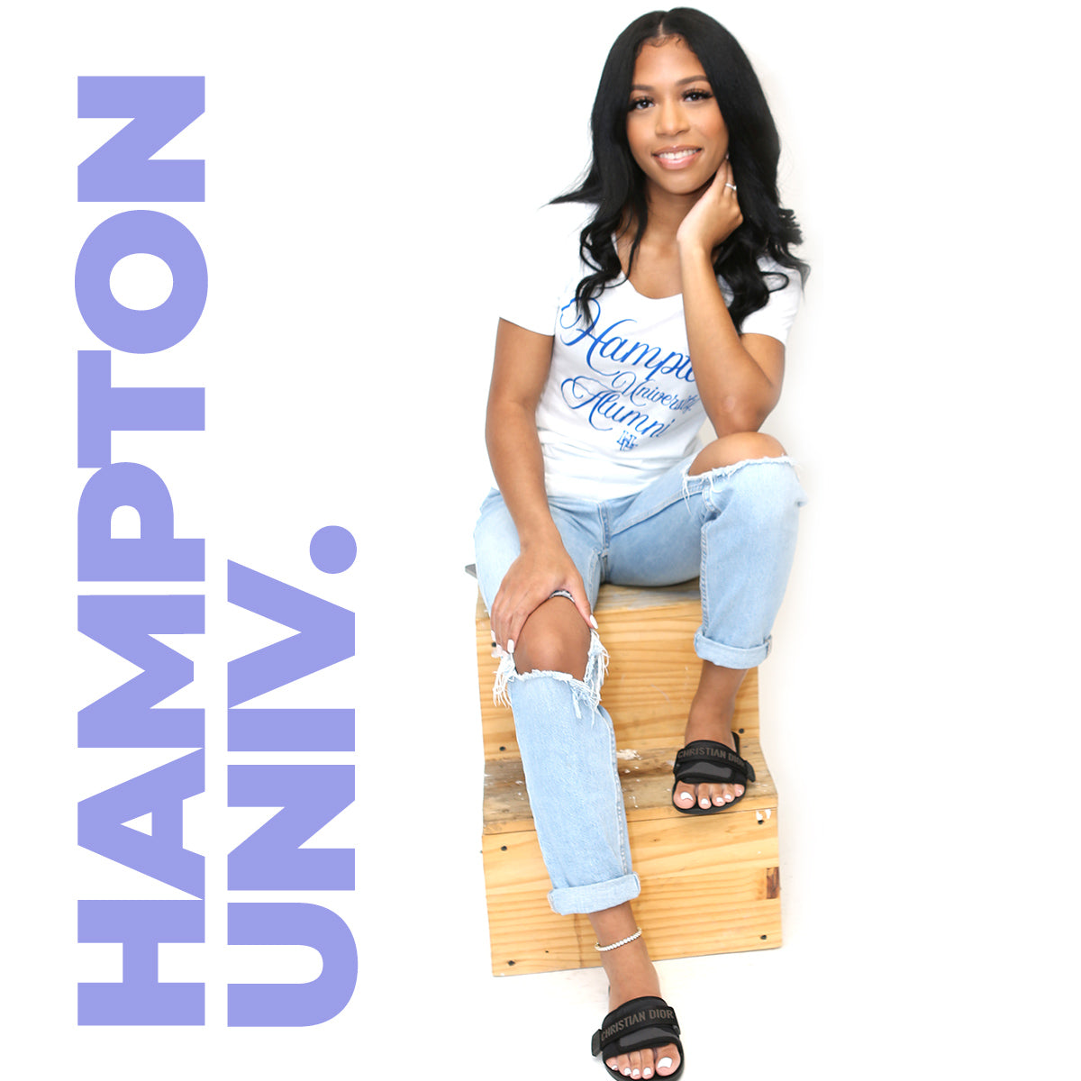 Hampton U | Super Fancy ALUMNI White Ladies V-Neck Tees (Petite) (z)