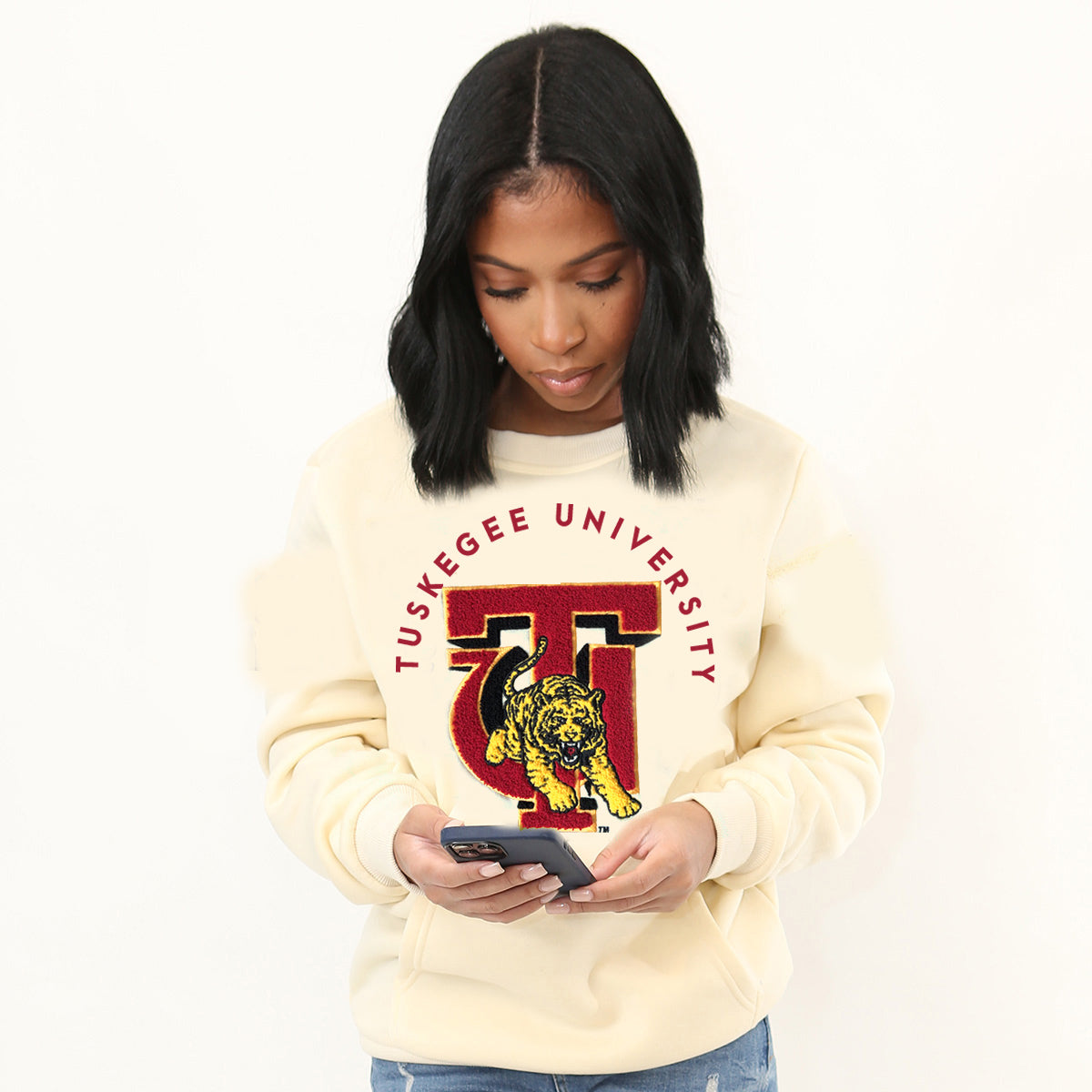 TUSKEGEE | VINTAGE Tigers Cream Chenille Unisex Sweatshirt – collegiateluxe