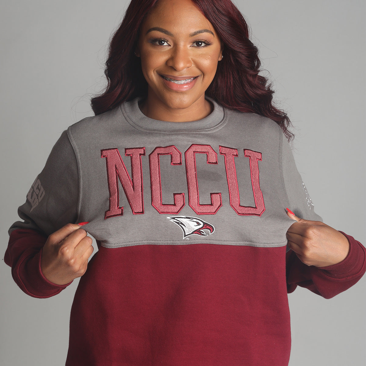 NCCU | THE GRAD | GRAY & MAROON Unisex Sweatshirt (ari 